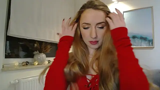 Snapshot of JulietteDiamond chatting on March 2025 07:32:01 PM JulietteDiamond online show from March 2025 07:32:01 PM