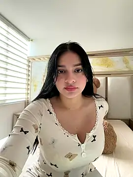 Snapshot of sarasoto_1 chatting on December 2025 07:42:02 PM sarasoto 1 online show from December 2025 07:42:02 PM