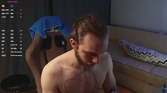 Snapshot of pleasure8869 chatting on January 2025 07:10:02 AM pleasure8869 online show from January 2025 07:10:02 AM