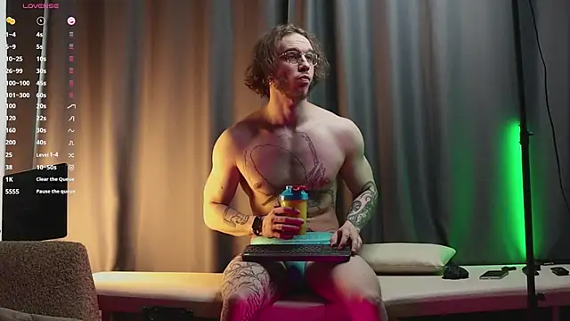 Snapshot of pleasure8869 chatting on February 2025 01:00:02 PM pleasure8869 online show from February 2025 01:00:02 PM