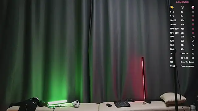 Snapshot of pleasure8869 chatting on March 2025 04:47:02 AM pleasure8869 online show from March 2025 04:47:02 AM