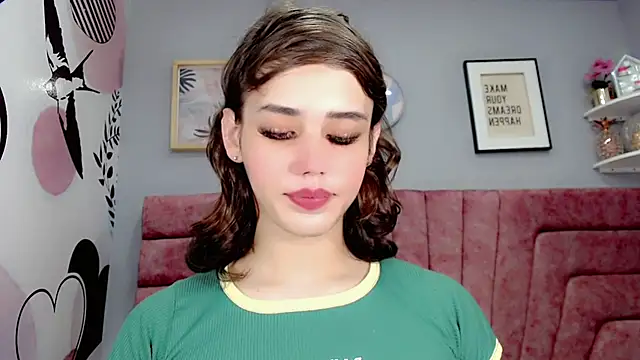 Snapshot of ValeriaAguilar chatting on December 2024 03:22:02 PM ValeriaAguilar online show from December 2024 03:22:02 PM