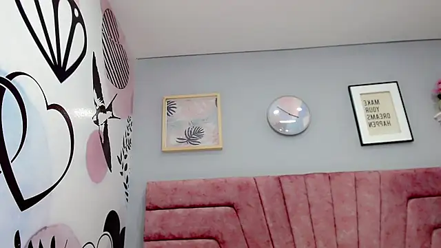 Snapshot of ValeriaAguilar chatting on December 2024 01:26:01 AM ValeriaAguilar online show from December 2024 01:26:01 AM