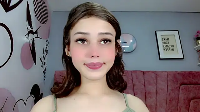 Snapshot of ValeriaAguilar chatting on January 2025 08:33:02 PM ValeriaAguilar online show from January 2025 08:33:02 PM