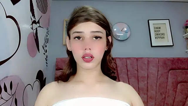 Snapshot of ValeriaAguilar chatting on February 2025 04:00:02 PM ValeriaAguilar online show from February 2025 04:00:02 PM