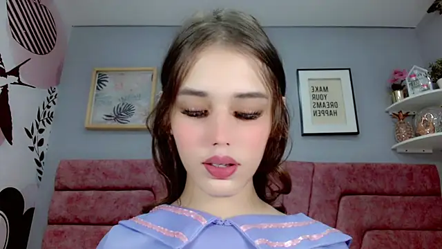 Snapshot of ValeriaAguilar chatting on March 2025 01:17:01 PM ValeriaAguilar online show from March 2025 01:17:01 PM