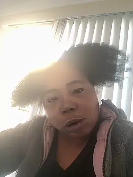 Snapshot of JCCaramelbarbie1 chatting on November 2025 02:17:01 PM JCCaramelbarbie1 online show from November 2025 02:17:01 PM