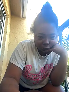 Snapshot of JCCaramelbarbie1 chatting on November 2025 01:43:01 PM JCCaramelbarbie1 online show from November 2025 01:43:01 PM