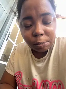 Snapshot of JCCaramelbarbie1 chatting on November 2025 04:18:01 PM JCCaramelbarbie1 online show from November 2025 04:18:01 PM