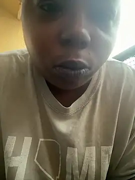 Snapshot of JCCaramelbarbie1 chatting on March 2026 01:07:02 PM JCCaramelbarbie1 online show from March 2026 01:07:02 PM