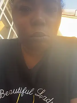 Snapshot of JCCaramelbarbie1 chatting on April 2026 01:52:01 PM JCCaramelbarbie1 online show from April 2026 01:52:01 PM
