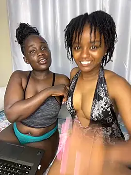 Snapshot of Doublefreaks chatting on October 2025 12:12:02 AM Doublefreaks online show from October 2025 12:12:02 AM