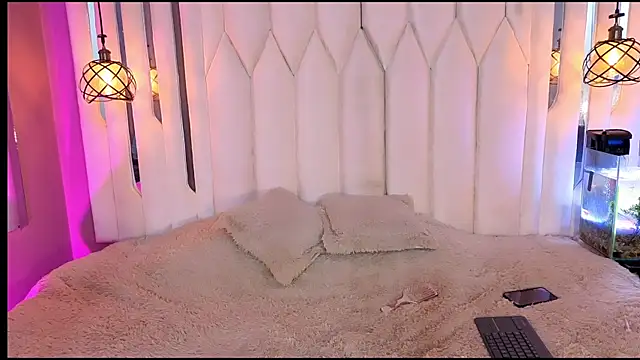 Snapshot of Megan_Do_Santos chatting on June 2026 12:32:02 AM Megan Do Santos online show from June 2026 12:32:02 AM