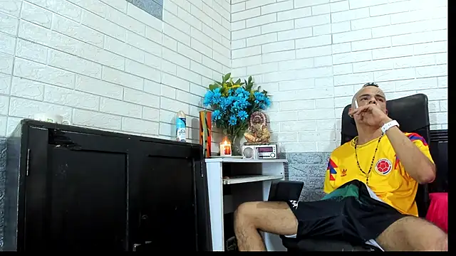 GeorgeZarrate online show from June 2026 07:30:02 PM