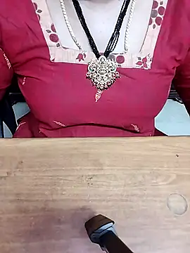 Aishu-tamil09 online show from January 2026 02:44:01 PM