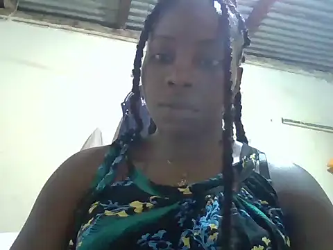Queen loveer online show from October 2025 03:57:02 PM