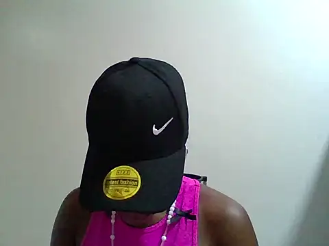 Queen loveer online show from February 2026 07:28:02 PM