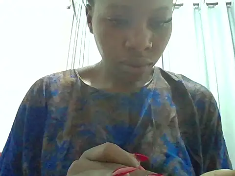 Snapshot of Queen_loveer chatting on June 2026 08:42:02 AM Queen loveer online show from June 2026 08:42:02 AM