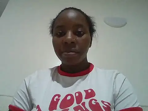 Snapshot of Queen_loveer chatting on July 2026 12:07:01 AM Queen loveer online show from July 2026 12:07:01 AM