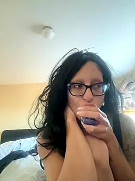 Snapshot of myloveforyouu chatting on November 2025 01:34:02 PM myloveforyouu online show from November 2025 01:34:02 PM