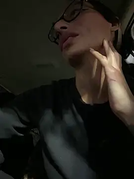 Snapshot of myloveforyouu chatting on November 2025 12:42:02 AM myloveforyouu online show from November 2025 12:42:02 AM