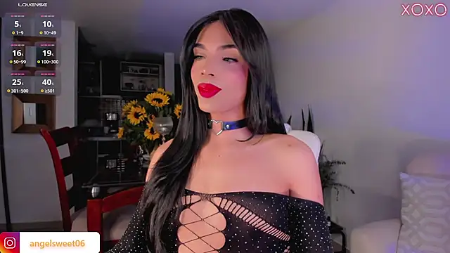 Snapshot of ANGELL06 chatting on October 2025 04:51:02 AM ANGELL06 online show from October 2025 04:51:02 AM