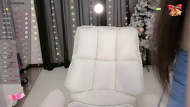 Snapshot of Marui- chatting on February 2025 01:32:01 PM Marui- online show from February 2025 01:32:01 PM