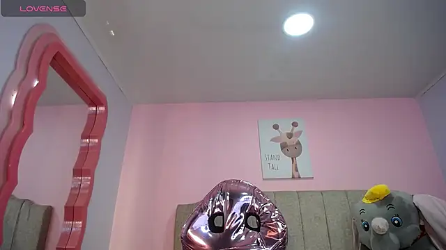 lizzyluk ch online show from January 2025 04:34:02 PM