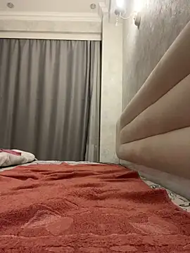 Snapshot of wrenlie chatting on December 2025 02:49:01 AM wrenlie online show from December 2025 02:49:01 AM