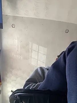 rayyymack online show from December 2024 03:45:02 PM