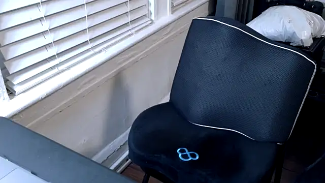 WyattBBC online show from April 2026 05:35:02 AM