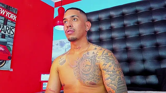 Damian09  online show from November 2025 03:57:01 PM