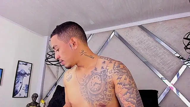 Damian09  online show from January 2026 09:05:02 PM