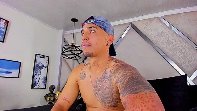 Damian09  online show from January 2026 09:31:01 PM