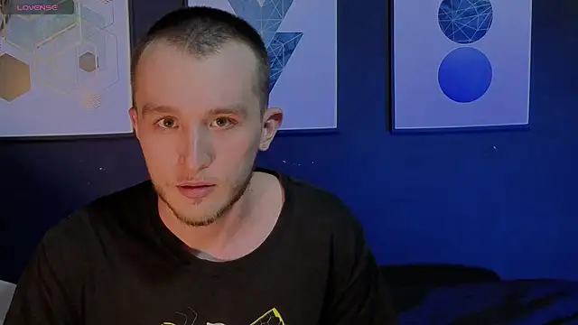 Dylanwhite23  online show from February 2026 06:50:01 PM