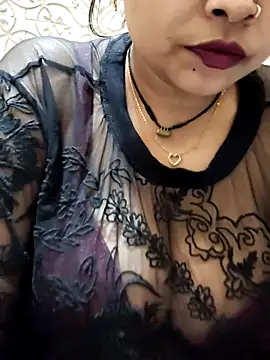 Indian-Nazia online show from February 2026 06:52:01 PM