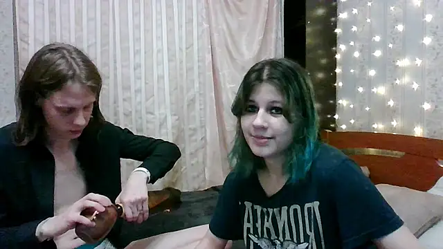 Snapshot of Crystal_Love_Porn chatting on December 2024 08:07:02 PM Crystal Love Porn online show from December 2024 08:07:02 PM