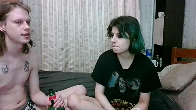 Snapshot of Crystal_Love_Porn chatting on March 2025 01:28:01 AM Crystal Love Porn online show from March 2025 01:28:01 AM