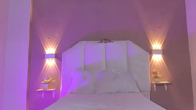 Juliette  3 online show from February 2026 01:10:02 AM