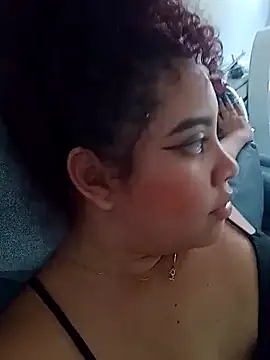 Snapshot of AngelaCoffee chatting on March 2025 12:56:02 PM AngelaCoffee online show from March 2025 12:56:02 PM