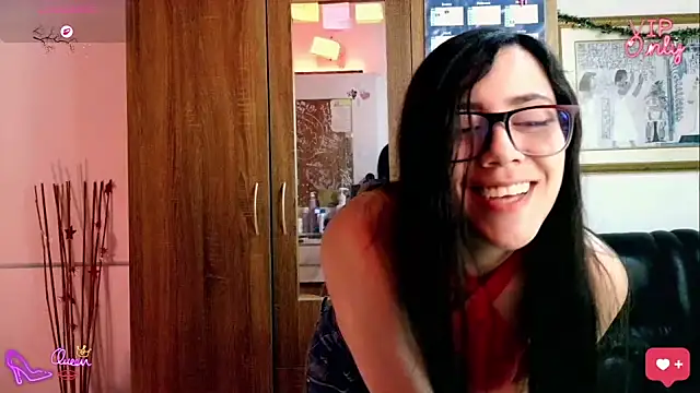 LauGrayJ online show from January 2026 05:45:01 AM