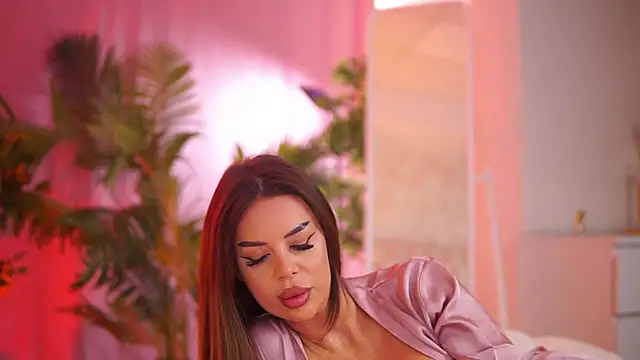 Snapshot of MissKiarra chatting on January 2026 08:30:01 AM MissKiarra online show from January 2026 08:30:01 AM