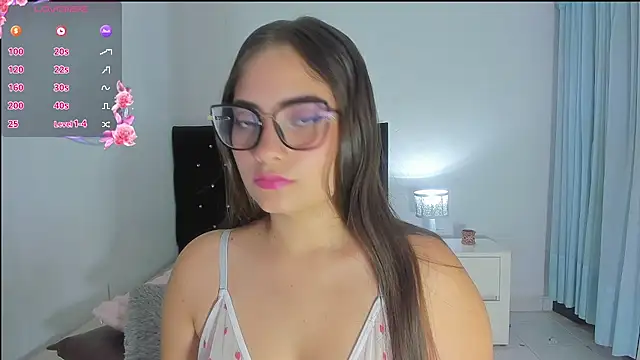 Snapshot of auroraa_sexy chatting on November 2025 02:28:02 PM auroraa sexy online show from November 2025 02:28:02 PM