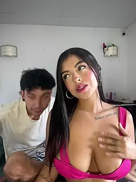 Snapshot of Dulce-diosa chatting on December 2024 06:55:02 PM Dulce-diosa online show from December 2024 06:55:02 PM