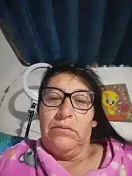 Snapshot of clarita_01 chatting on June 2026 10:03:02 AM clarita 01 online show from June 2026 10:03:02 AM