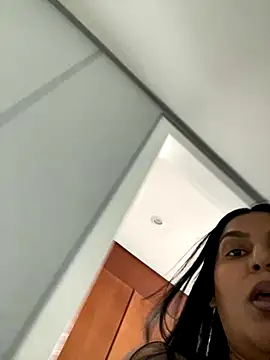 Indianbutter11 online show from November 2025 05:20:02 AM