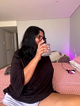 Indianbutter11 online show from December 2025 08:21:02 AM