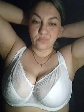 Ant0nina online show from December 2025 10:27:02 PM