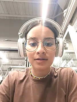  vaness online show from January 2025 06:09:02 AM