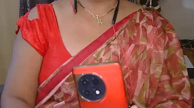Snapshot of Cute_Ruhi99 chatting on February 2025 09:10:02 AM Cute Ruhi99 online show from February 2025 09:10:02 AM